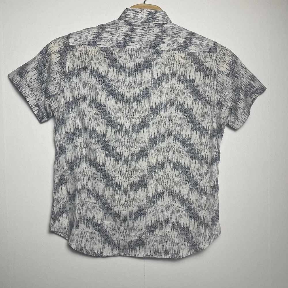 Robert Graham Mens Large Blue White Wave Geometric Short Sleeve Button Up
